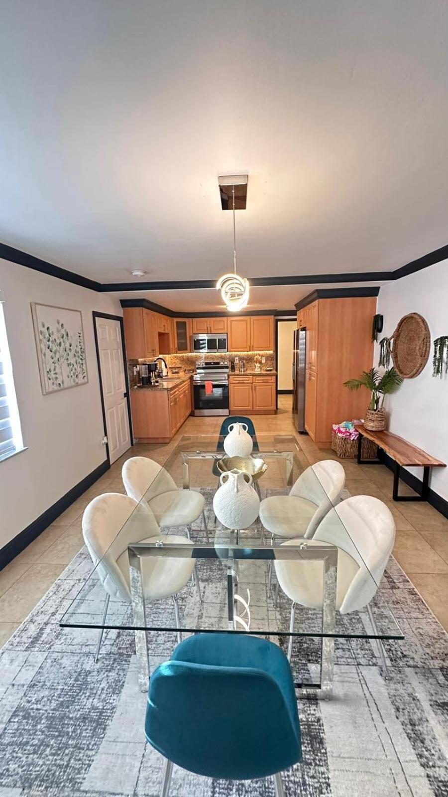 Luxury By Int Airport Holiday home